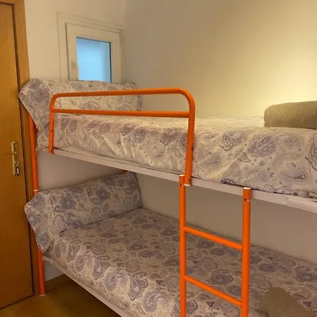 House Apartment *